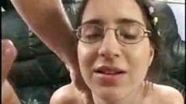 دختر زیبا با الاغ زی ...