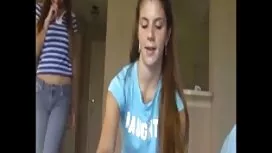 کمک می فیلم سینمایی  ...
