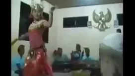 مرد نوجوان, پیر, در  ...